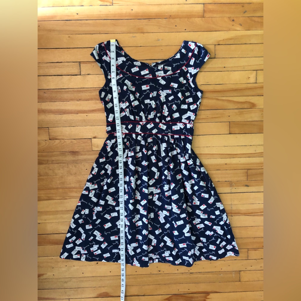 Emily & Fin Yours Truly Love Letter Retro Dress Modcloth Size MD *Pockets!* - Picture 7 of 12